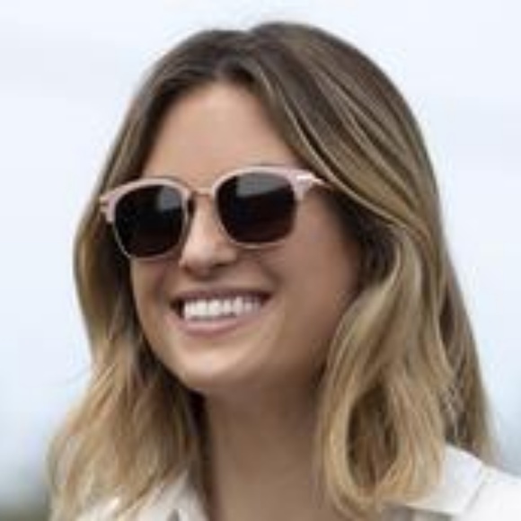 Bi-Focal Sunglass Readers - Picture 3 of 8